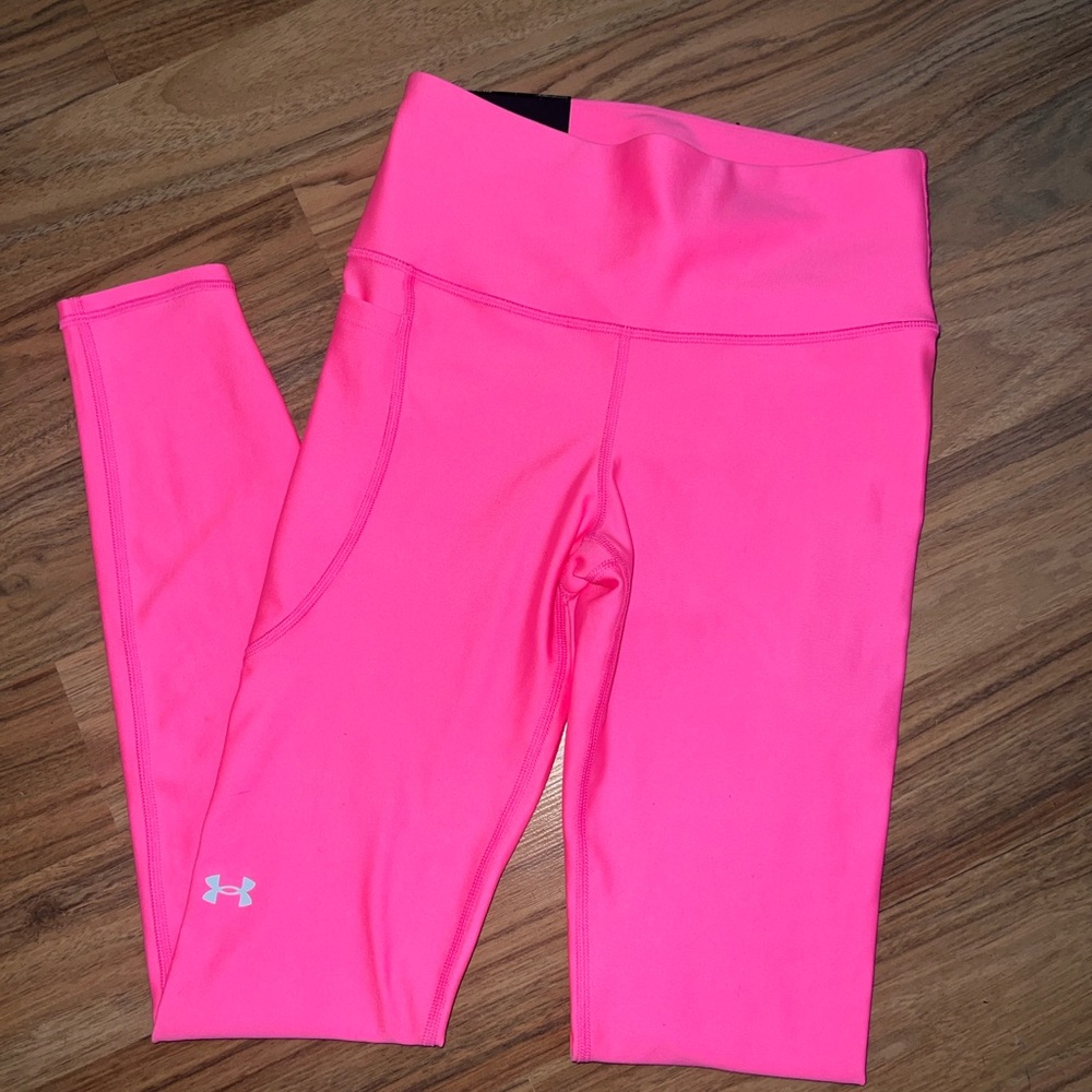NWT Under Armour Pink Leggings